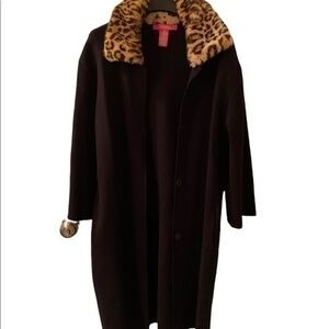 Catherine Malandrino Black Sweater Coat Faux Fur Leopard Collar XS
Condition9/10